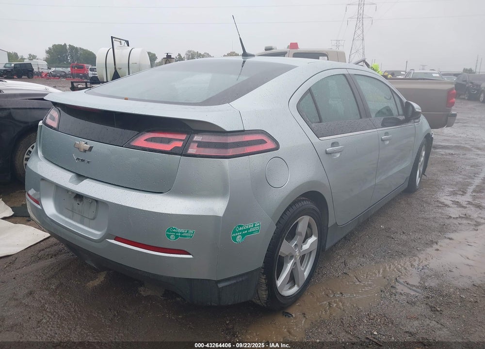 2013 CHEVROLET VOLT VIN: 1G1RH6E48DU127441
