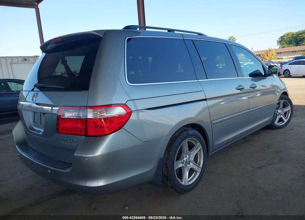2005 HONDA ODYSSEY TOURING VIN: 5FNRL38855B015693