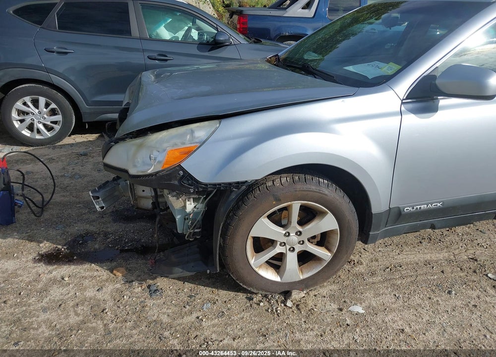 2014 SUBARU OUTBACK VIN: 4S4BRBCC0E3231451