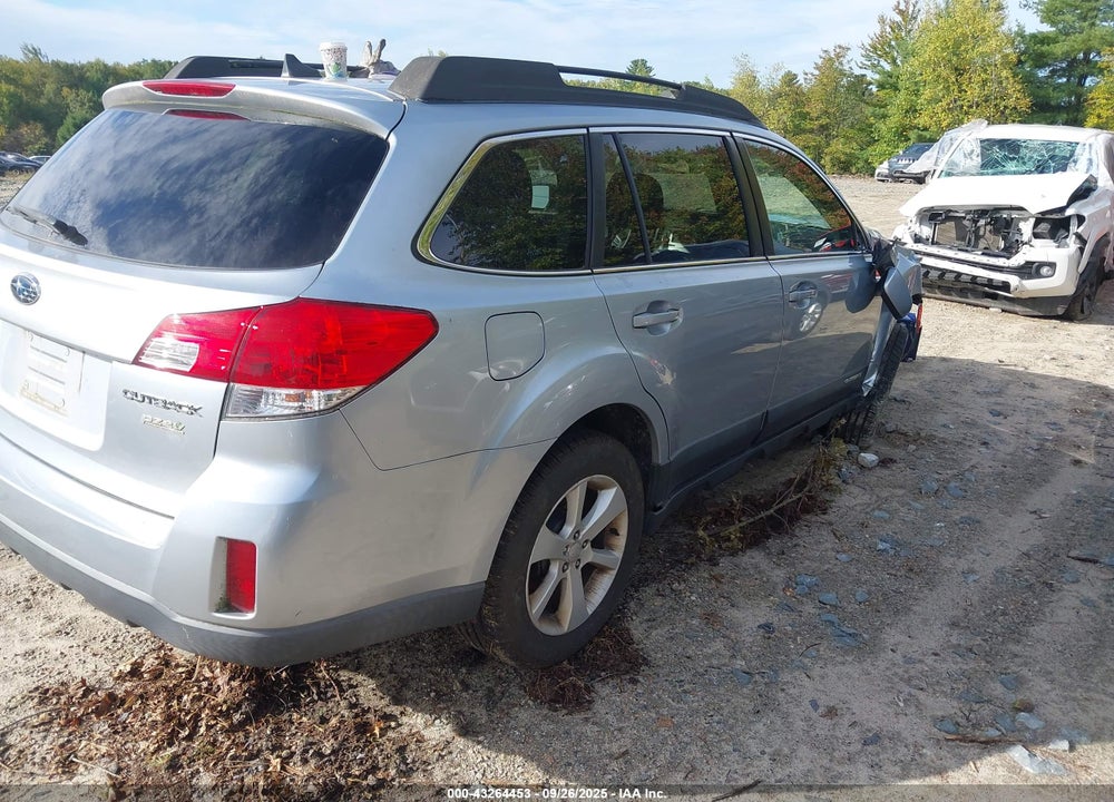 2014 SUBARU OUTBACK VIN: 4S4BRBCC0E3231451