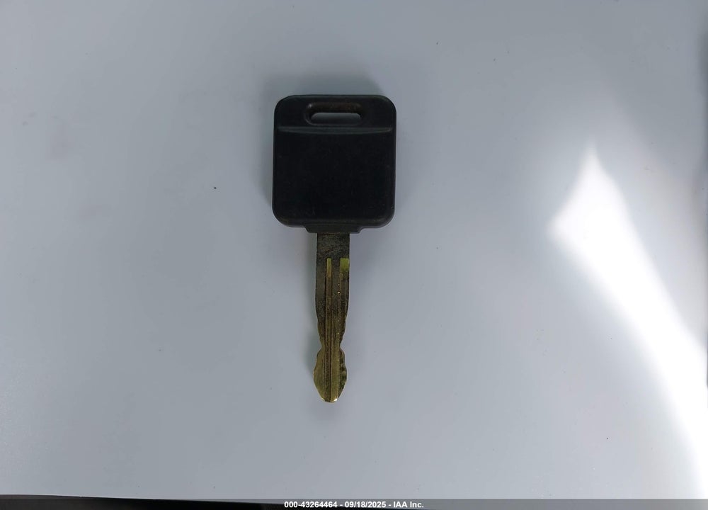 2014 NISSAN SENTRA S VIN: 3N1AB7AP5EY279061