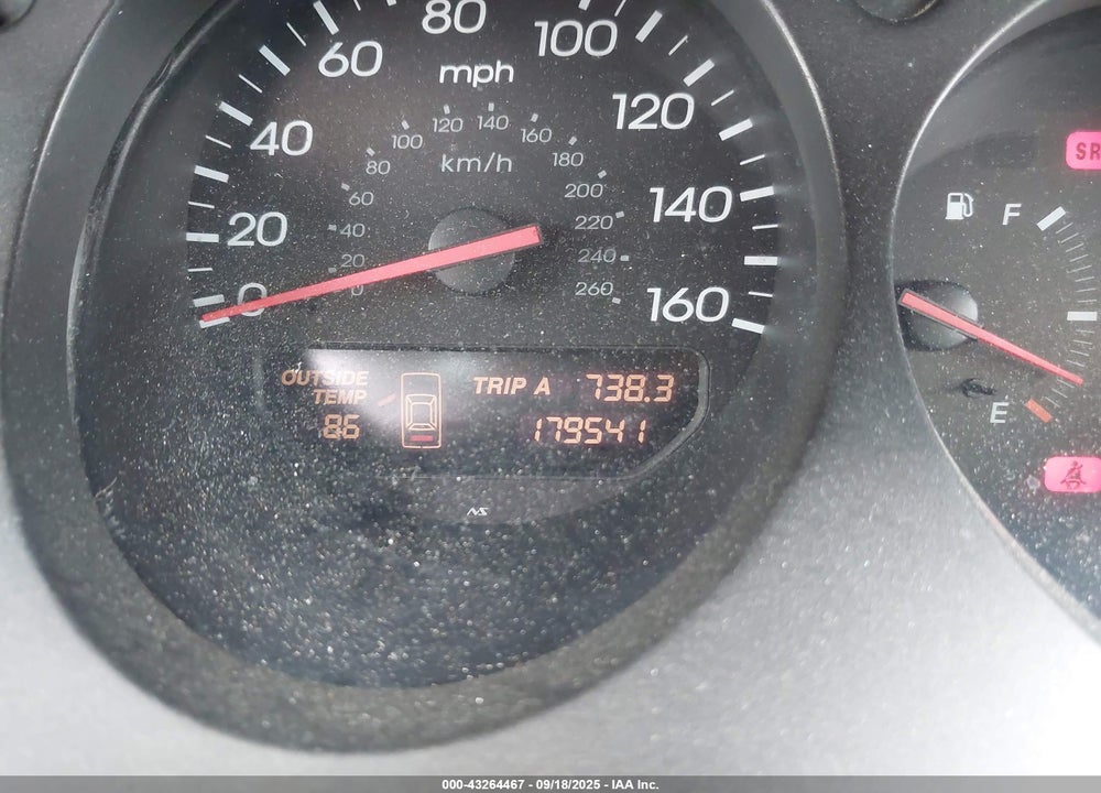 2000 ACURA TL 3.2 VIN: 19UUA5662YA018322