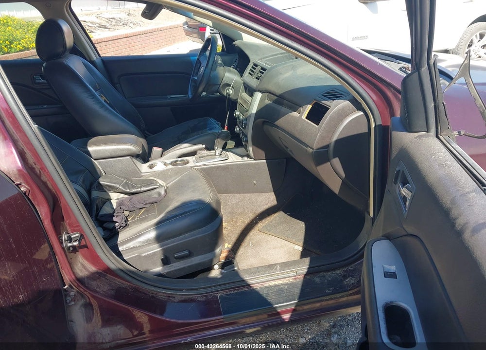 2011 MERCURY MILAN VIN: 3MEHM0JG9BR605266