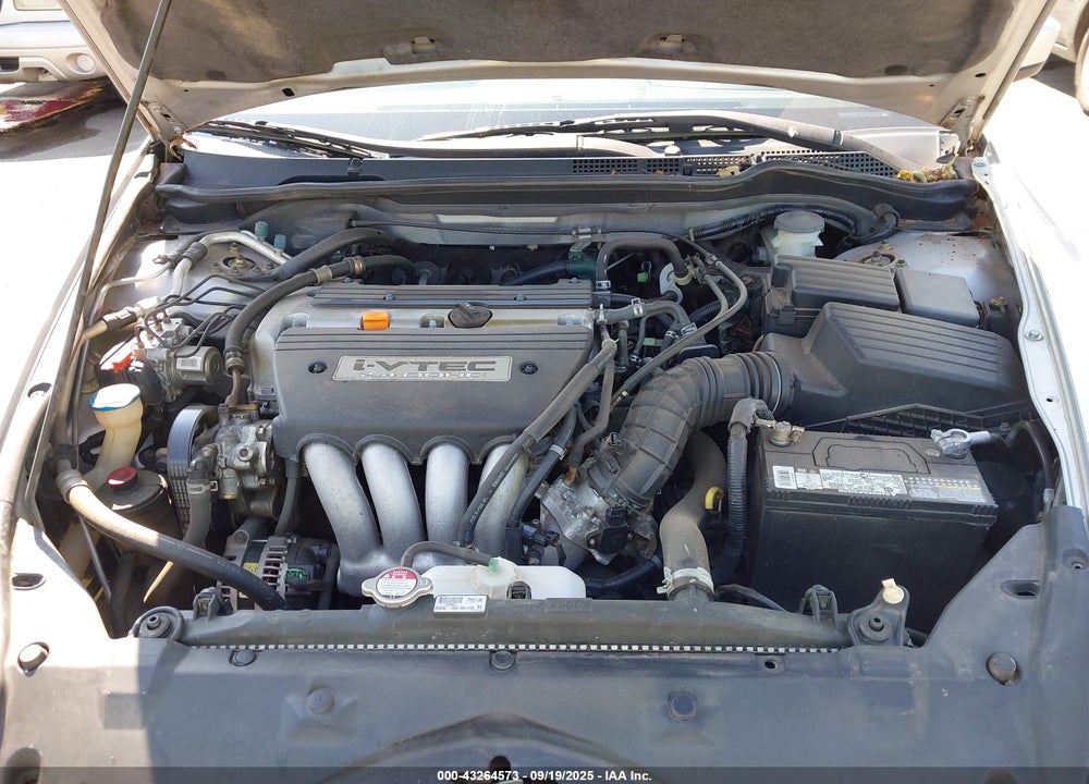 2003 HONDA ACCORD 2.4 LX VIN: 1HGCM56353A067404
