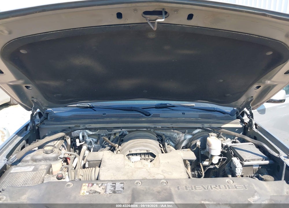 2018 CHEVROLET TAHOE LT VIN: 1GNSCBKC8JR349995
