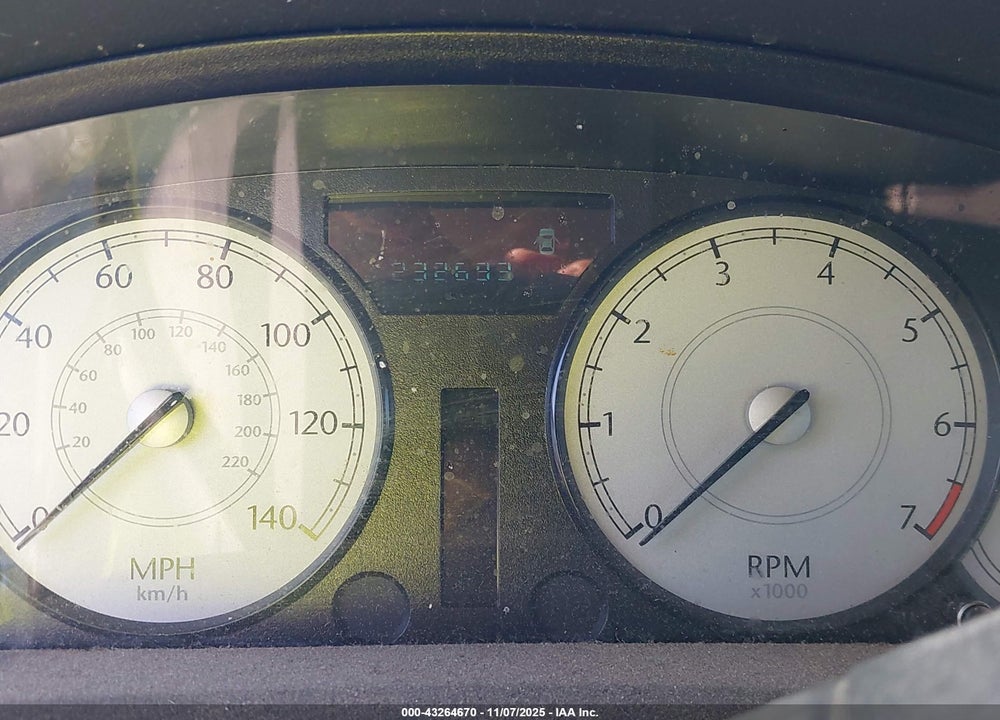 2007 CHRYSLER 300 TOURING VIN: 2C3KA53GX7H738040