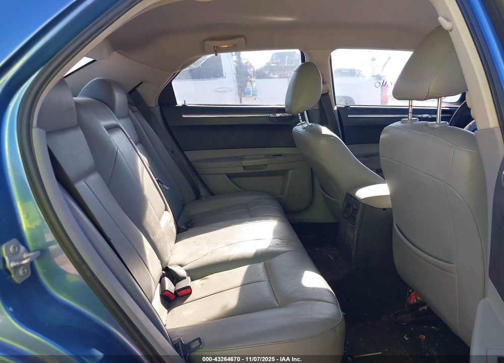 2007 CHRYSLER 300 TOURING VIN: 2C3KA53GX7H738040
