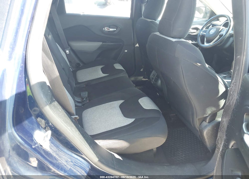 2014 JEEP CHEROKEE VIN: 1C4PJMCS7EW127980