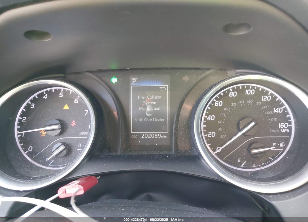 2018 TOYOTA CAMRY SE VIN: 4T1B11HK5JU572463