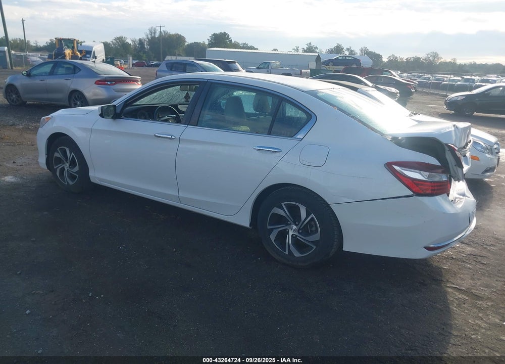 2016 HONDA ACCORD VIN: 1HGCR2F38GA225000