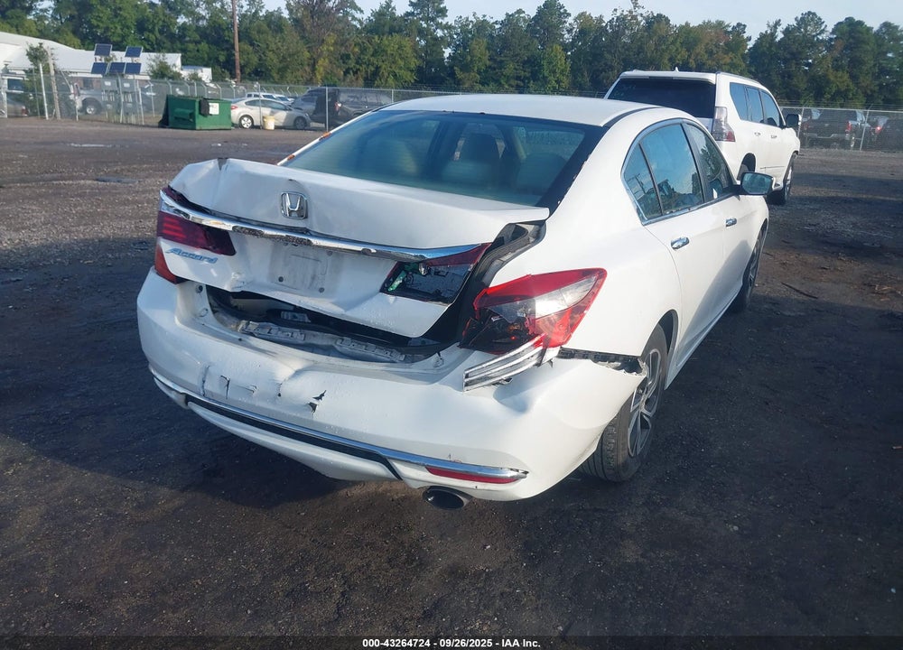 2016 HONDA ACCORD VIN: 1HGCR2F38GA225000