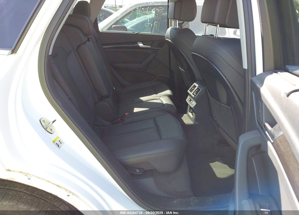 2018 AUDI Q5 2.0T PREMIUM/2.0T TECH PREMIUM VIN: WA1CNAFY6J2210300