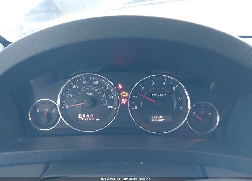2009 JEEP GRAND CHEROKEE VIN: 1J8GR48K69C525974