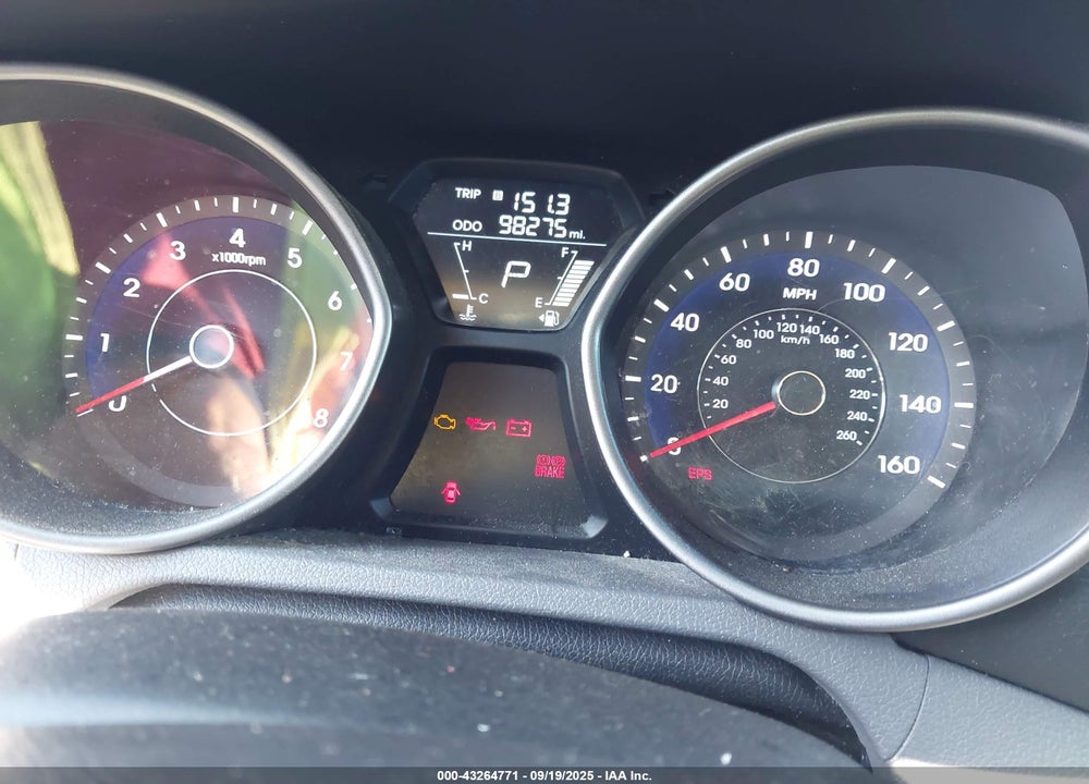 2013 HYUNDAI ELANTRA VIN: 5NPDH4AE7DH203486