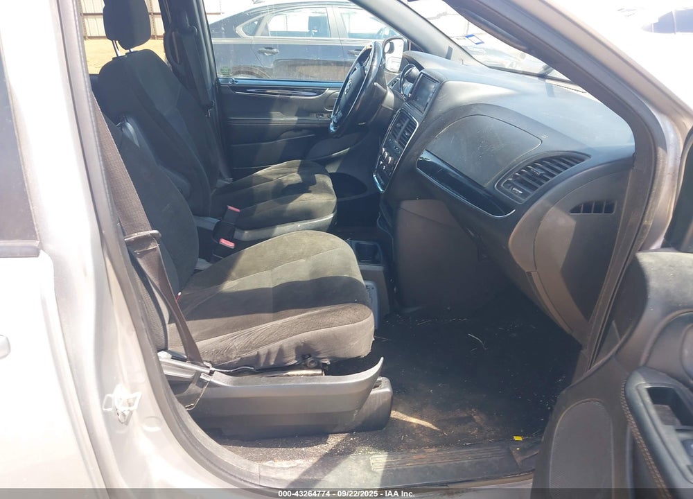 2018 DODGE GRAND CARAVAN VIN: 2C4RDGBG9JR199149