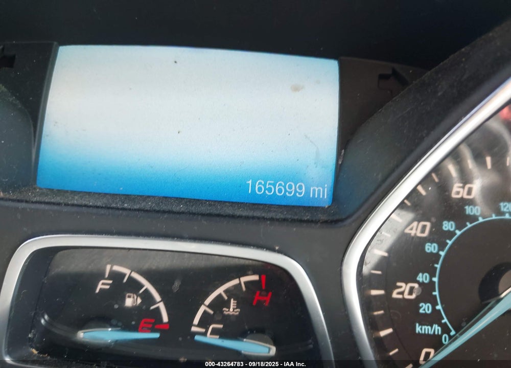 2016 FORD ESCAPE TITANIUM VIN: 1FMCU9JX2GUB44469