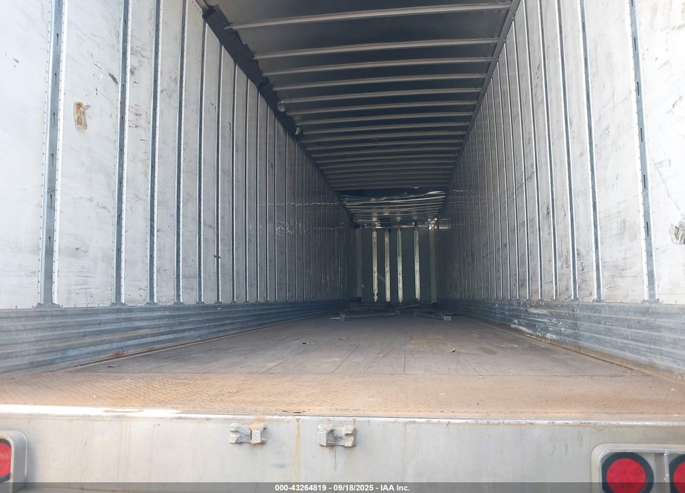 2021 UTILITY TRAILER MFG --- VIN: 1UYVS2533M3102641