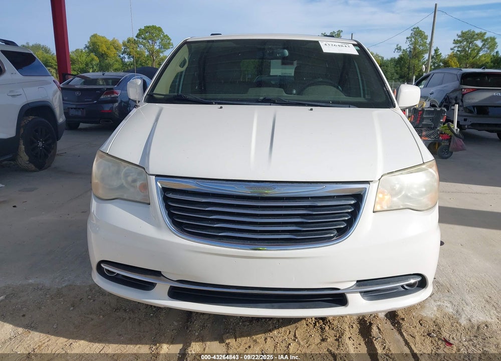 2013 CHRYSLER TOWN & COUNTRY VIN: 2C4RC1BG0DR696787