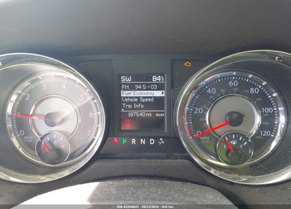 2013 CHRYSLER TOWN & COUNTRY VIN: 2C4RC1BG0DR696787