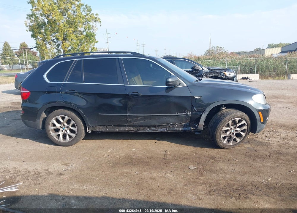 2013 BMW X5 XDRIVE35I/XDRIVE35I PREMIUM/XDRIVE35I SPORT ACTIVITY VIN: 5UXZV4C54D0B17370