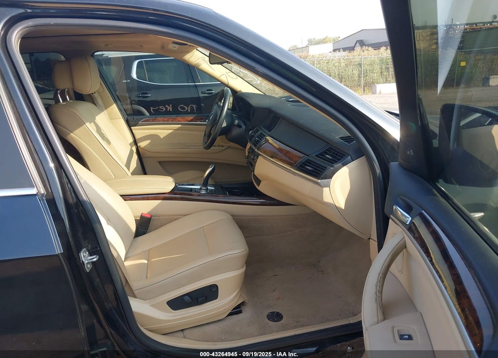 2013 BMW X5 XDRIVE35I/XDRIVE35I PREMIUM/XDRIVE35I SPORT ACTIVITY VIN: 5UXZV4C54D0B17370