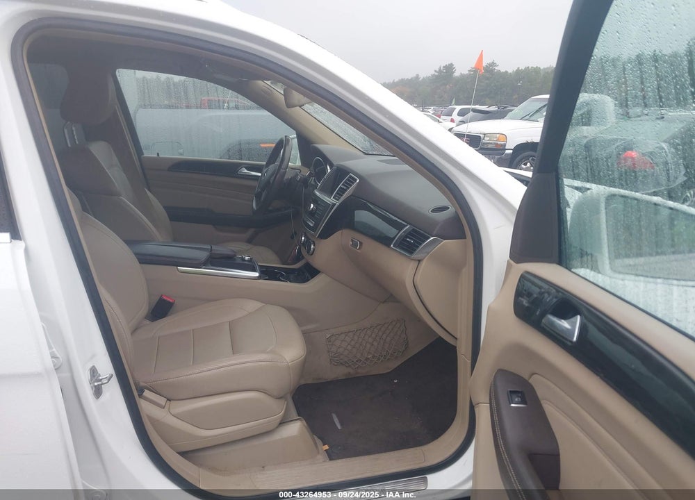 2015 MERCEDES-BENZ ML 250 BLUETEC 4MATIC VIN: 4JGDA0EB8FA584154