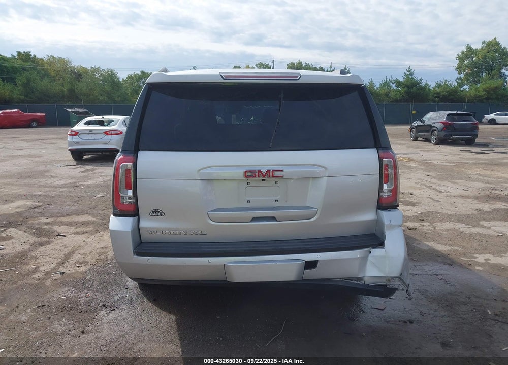 2019 GMC YUKON XL SLT VIN: 1GKS2GKC2KR356407