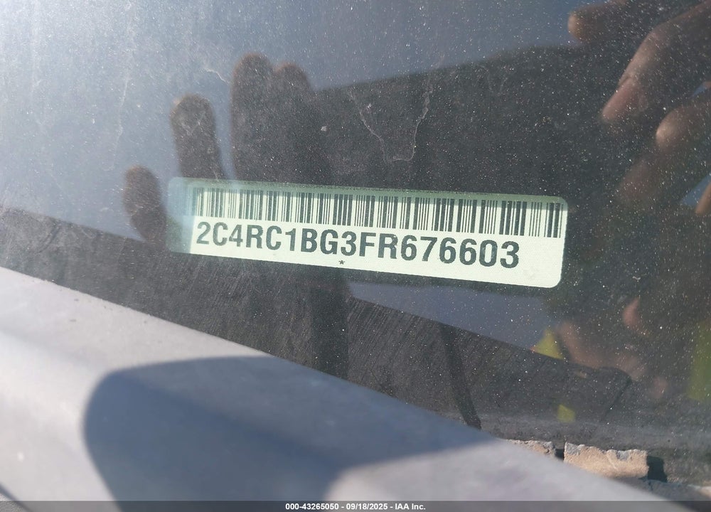 2015 CHRYSLER TOWN & COUNTRY TOURING VIN: 2C4RC1BG3FR676603