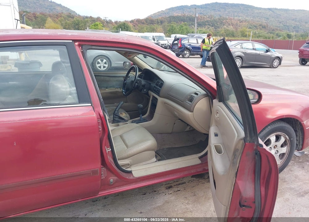 1999 MAZDA 626 ES/LX VIN: 1YVGF22C4X5819116