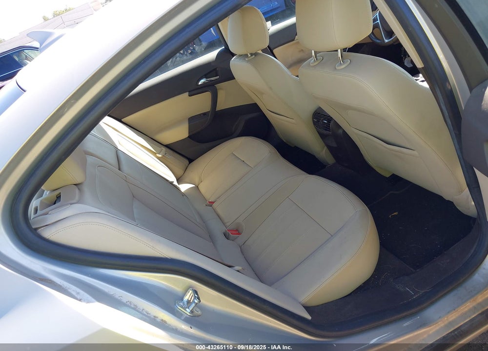 2011 BUICK REGAL VIN: W04GN5EC2B1094325