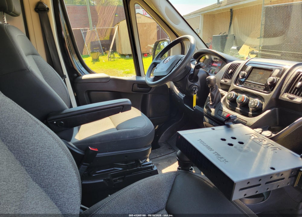 2018 RAM PROMASTER 1500 VIN: 3C6TRVBGXJE100438