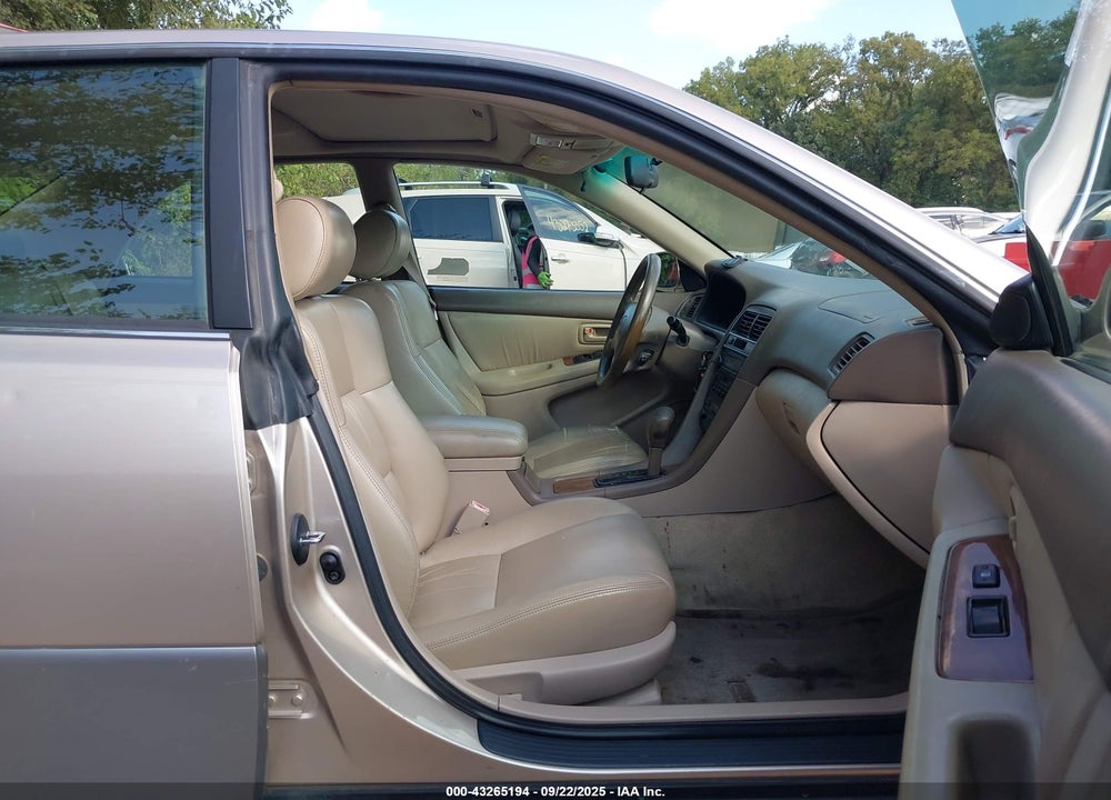 1997 LEXUS ES 300 VIN: JT8BF22G4V5006390
