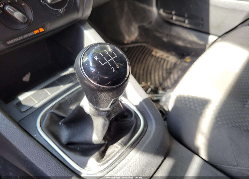 2012 VOLKSWAGEN JETTA VIN: 3VW1K7AJ9CM365905