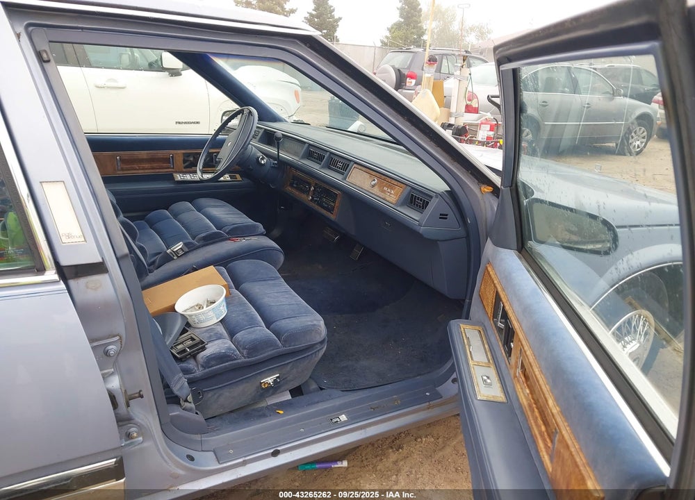 1985 BUICK ELECTRA PARK AVENUE VIN: 1G4CW6935F1422730