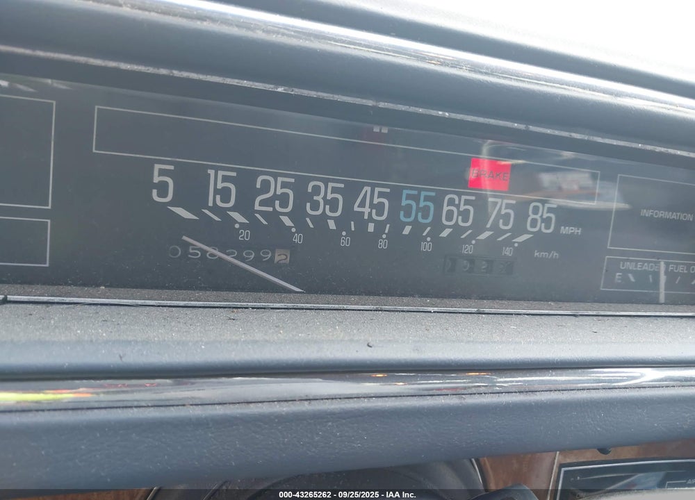 1985 BUICK ELECTRA PARK AVENUE VIN: 1G4CW6935F1422730