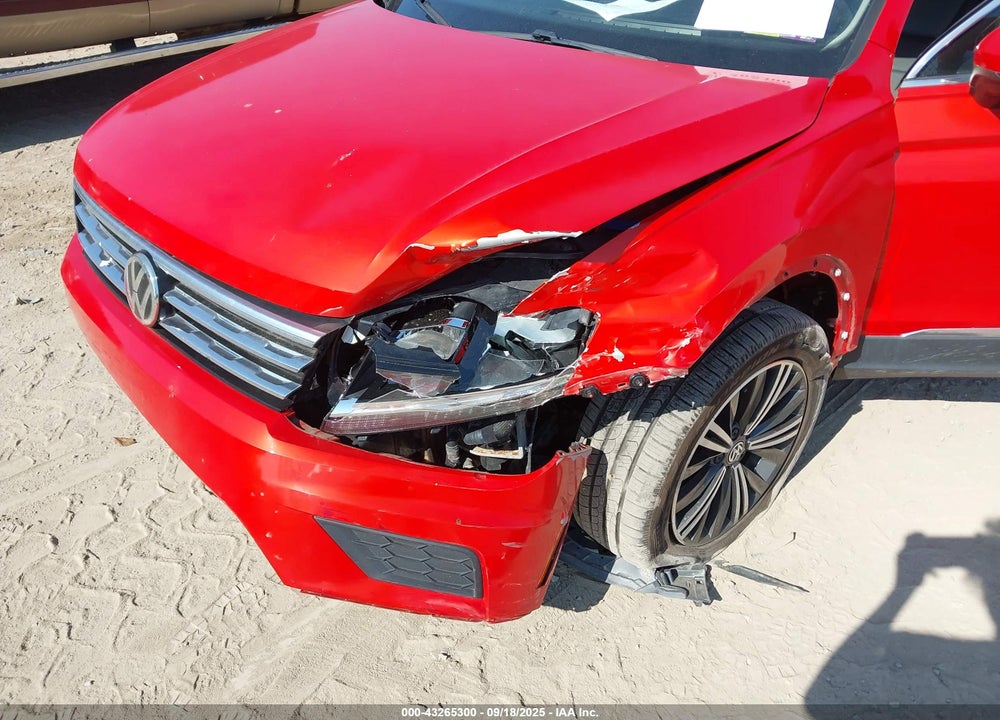 2018 VOLKSWAGEN TIGUAN 2.0T SE/2.0T SEL VIN: 3VV2B7AX6JM176915