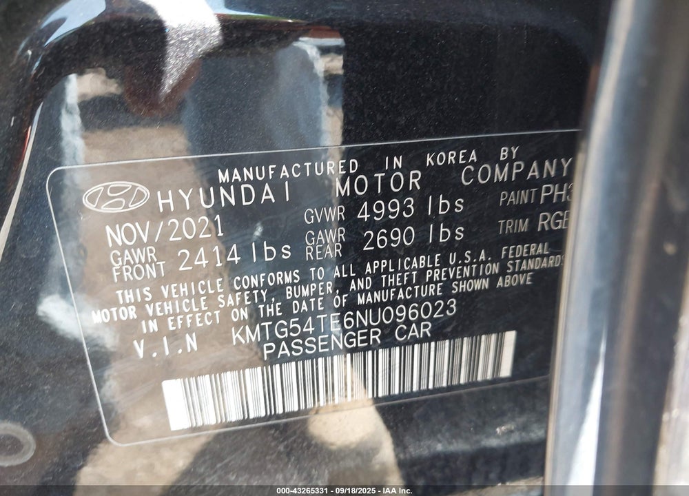 2022 GENESIS G70 VIN: KMTG54TE6NU096023