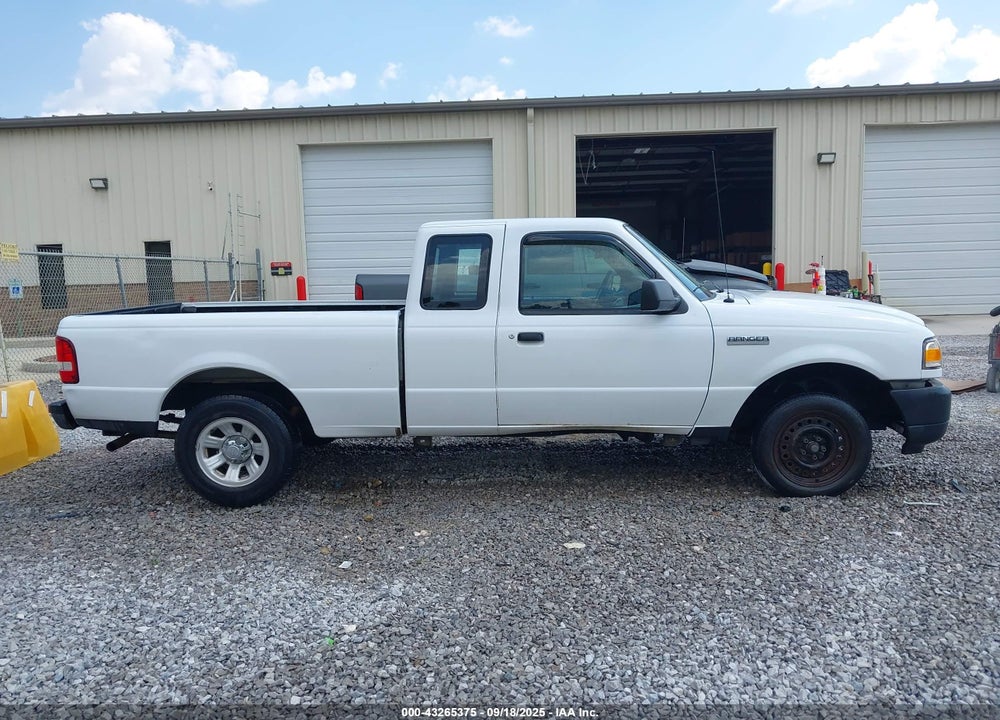 2011 FORD RANGER XL VIN: 1FTKR1ED3BPA68982