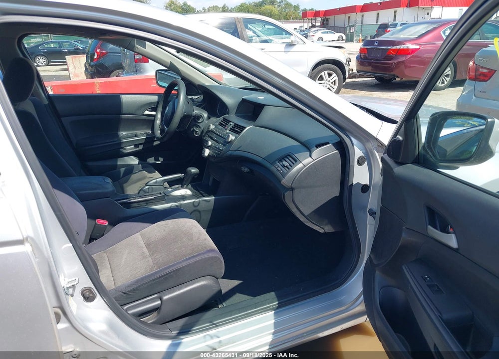 2009 HONDA ACCORD 2.4 LX VIN: 1HGCP26319A094629