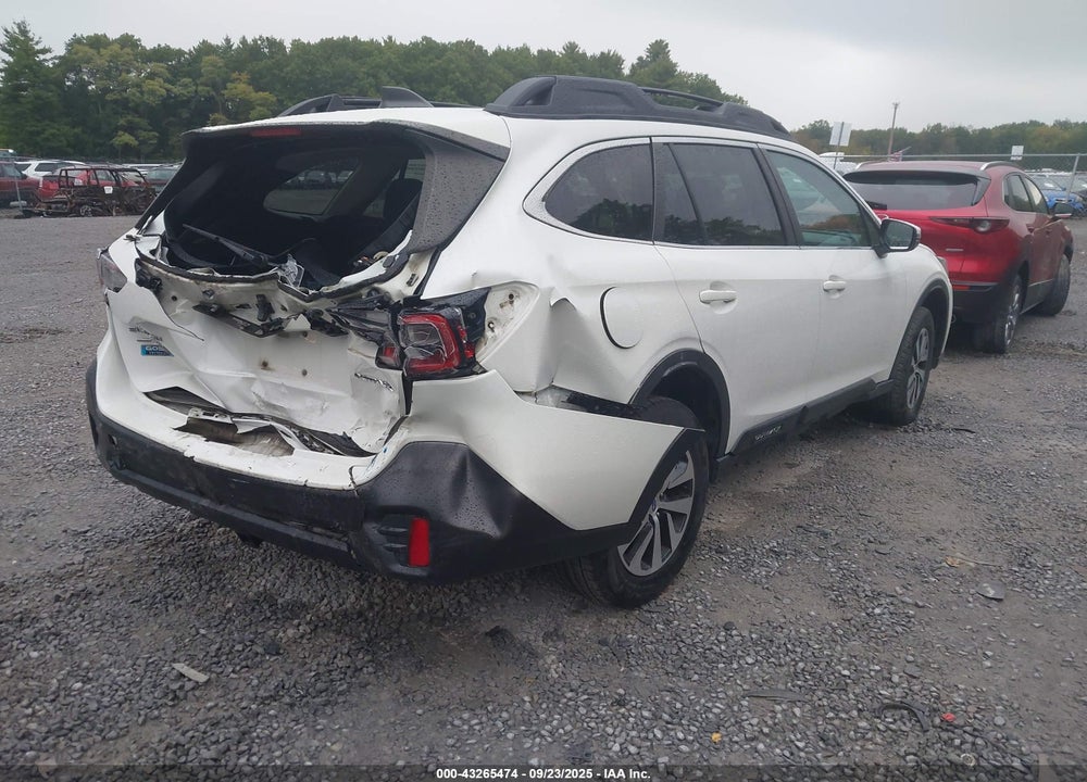 2020 SUBARU OUTBACK PREMIUM VIN: 4S4BTACC8L3120395