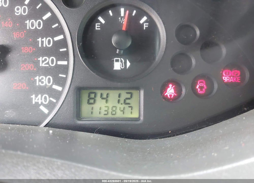 2005 FORD FOCUS ZX4 VIN: 1FAFP34N65W220007