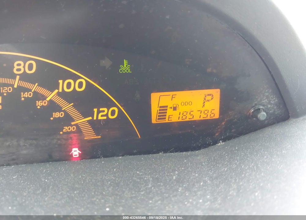 2009 TOYOTA YARIS VIN: JTDKT903395254218
