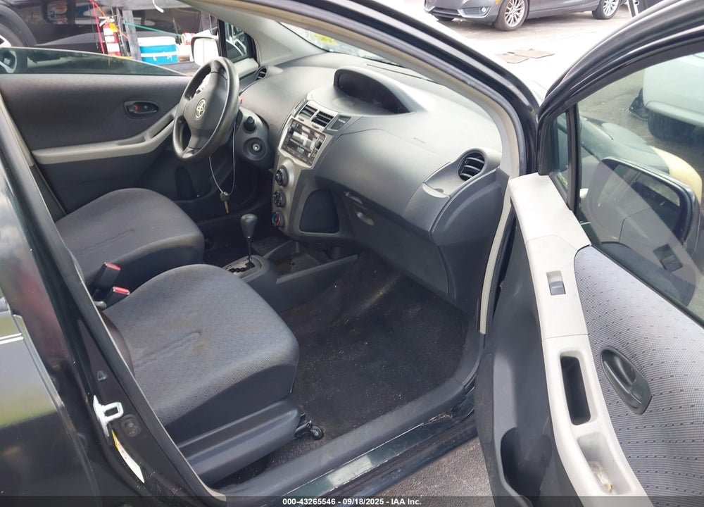 2009 TOYOTA YARIS VIN: JTDKT903395254218