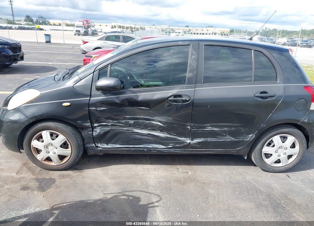 2009 TOYOTA YARIS VIN: JTDKT903395254218