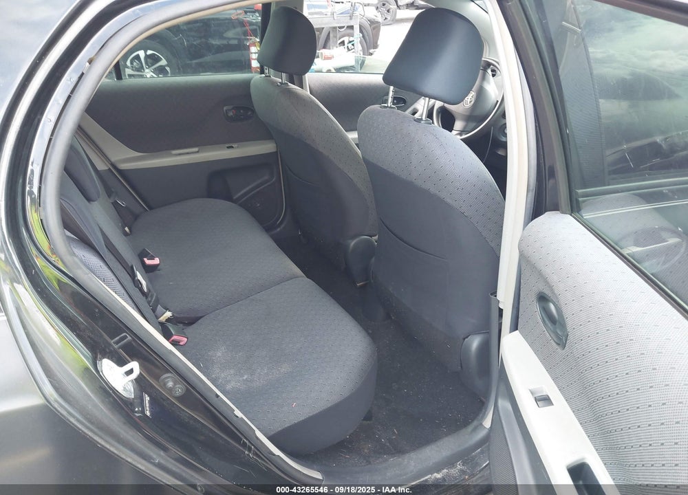 2009 TOYOTA YARIS VIN: JTDKT903395254218