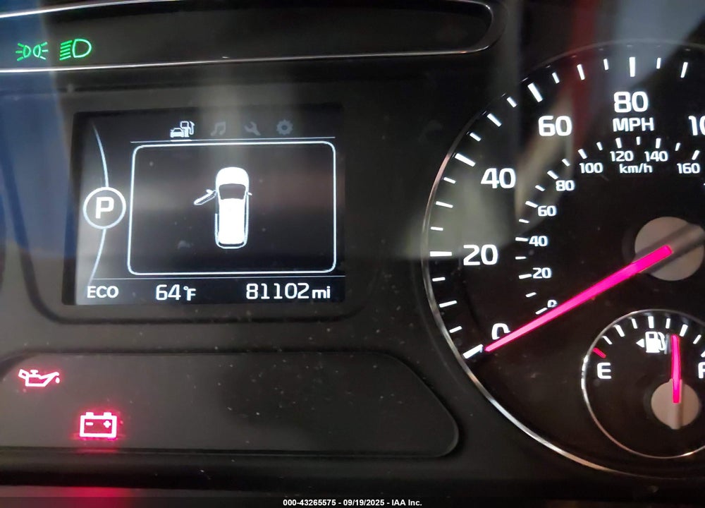 2016 KIA SORENTO 2.4L LX VIN: 5XYPGDA38GG081912