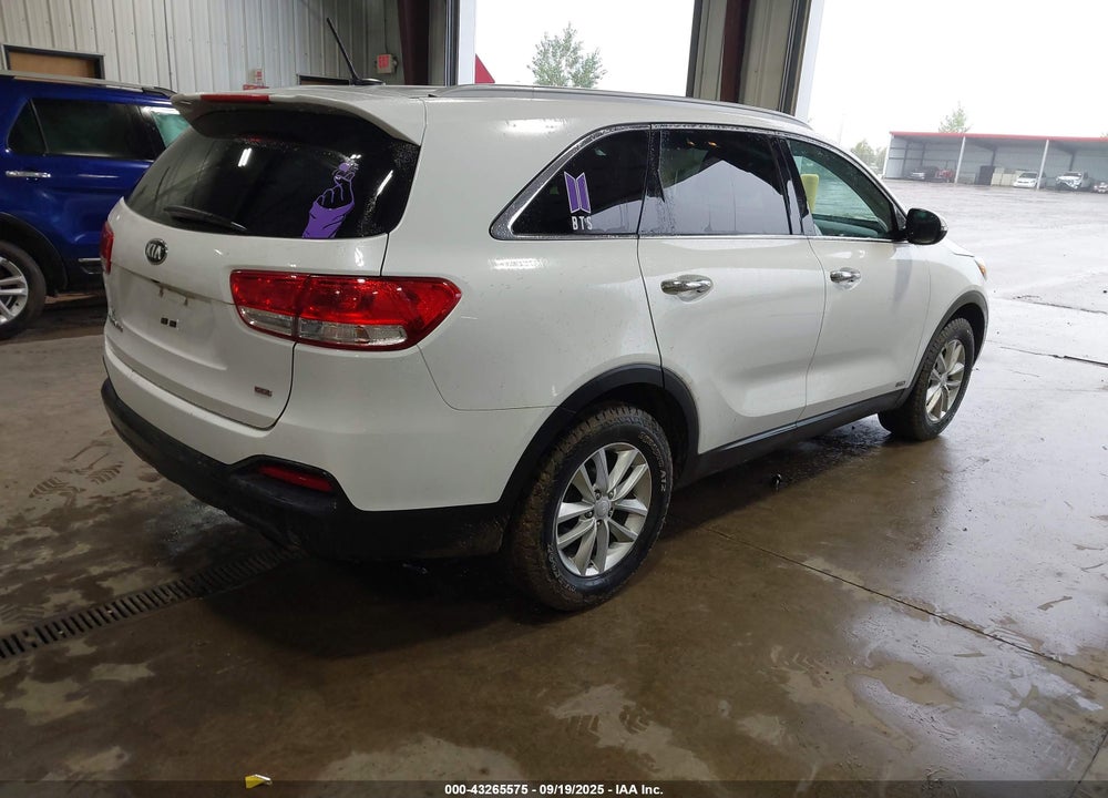 2016 KIA SORENTO 2.4L LX VIN: 5XYPGDA38GG081912