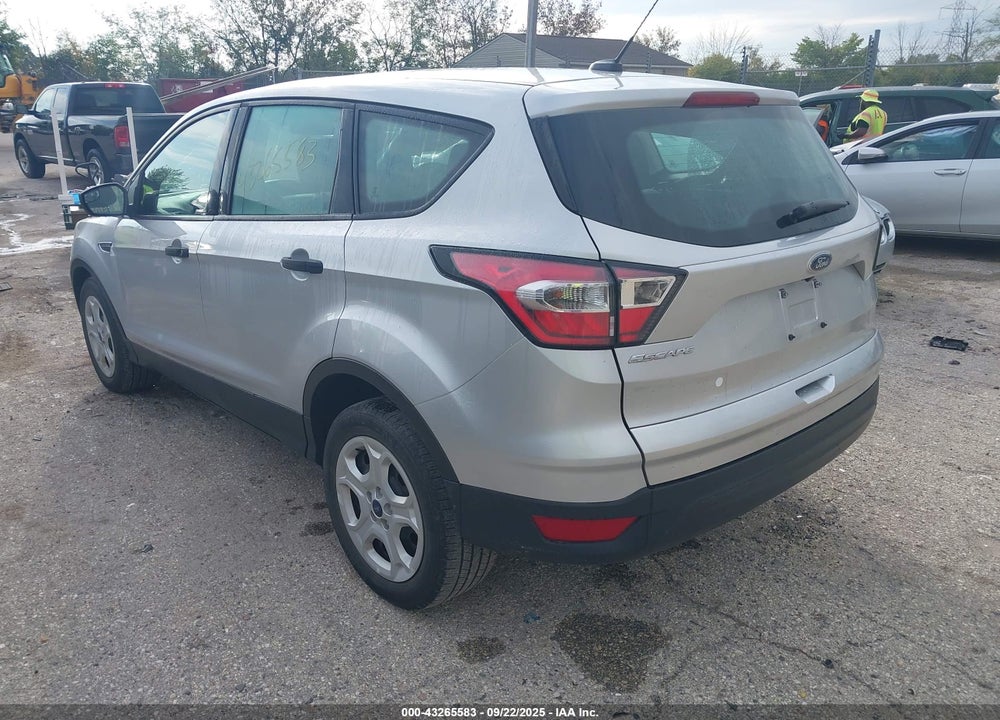 2017 FORD ESCAPE VIN: 1FMCU0F75HUC05531