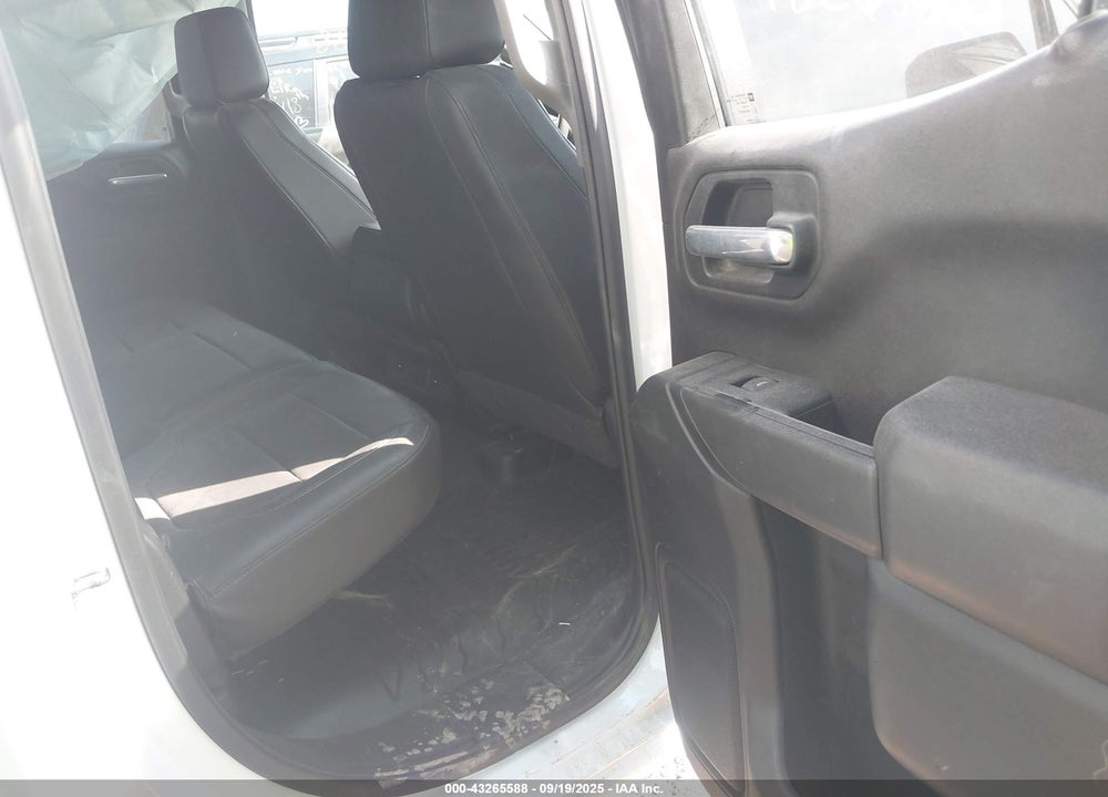 2021 CHEVROLET SILVERADO 1500 2WD STANDARD BED WT VIN: 1GCRWAEH4MZ407220