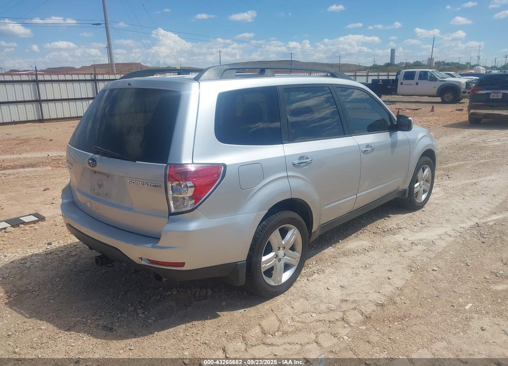 2010 SUBARU FORESTER 2.5X PREMIUM VIN: JF2SH6CC5AH744420